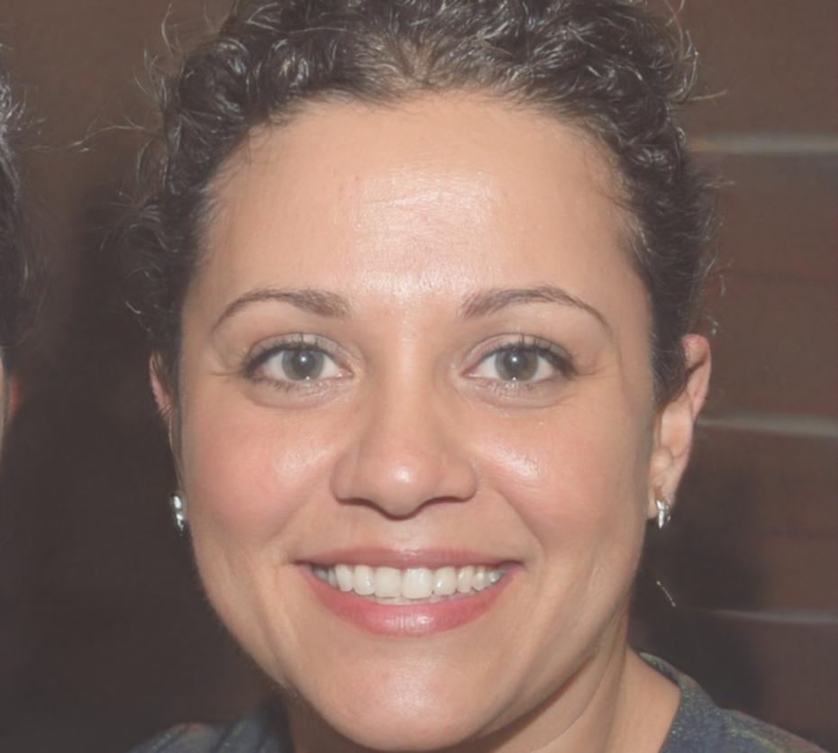 Elena Rădulescu - Manager Programe Educaționale coriqathunvel